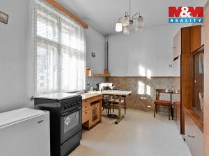 Prodej rodinného domu, Boseň, 200 m2