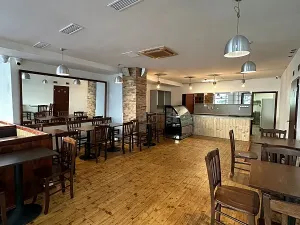 Pronájem restaurace, Praha - Žižkov, Jeseniova, 117 m2