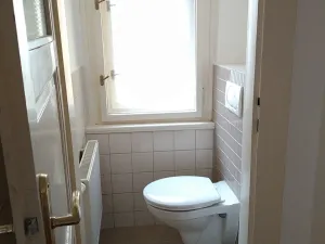 Pronájem bytu 2+1, Praha - Smíchov, Grafická, 57 m2