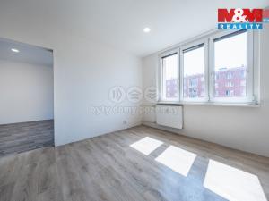 Pronájem bytu 1+1, Žatec, Černobýla, 35 m2