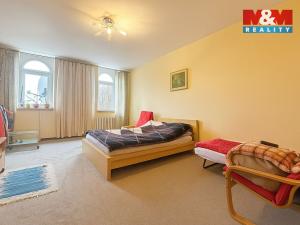 Prodej bytu 4+1, Karlovy Vary, nábřeží Jana Palacha, 128 m2