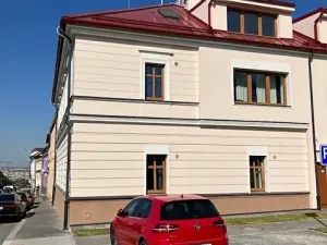 Pronájem bytu 2+kk, Praha - Prosek, Prosecká, 75 m2