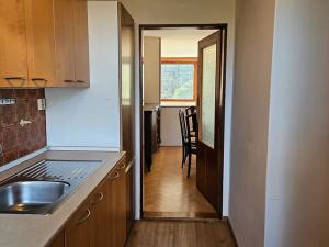 Pronájem rodinného domu, Praha - Dejvice, Nad lesíkem, 160 m2