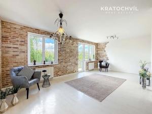 Prodej bytu 2+kk, Vestec, U Strouhy, 66 m2