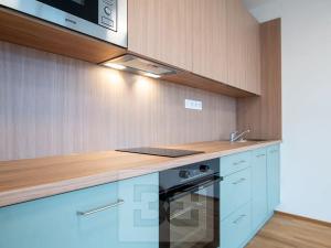 Prodej bytu 1+kk, Praha - Smíchov, Toyen, 42 m2