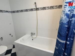 Prodej bytu 1+kk, Týn nad Vltavou - Malá Strana, Malostranská, 44 m2