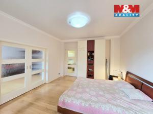 Prodej bytu 3+1, Praha - Dejvice, Mydlářka, 105 m2