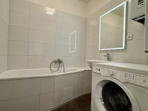 Prodej bytu 3+kk, Praha - Libeň, Zenklova, 83 m2