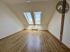 Prodej bytu 3+kk, Praha - Libeň, Zenklova, 106 m2