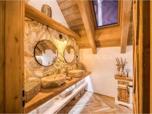 Prodej činžovního domu, Lipí, 197 m2