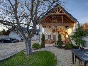 Prodej ubytování, Lipí, 197 m2