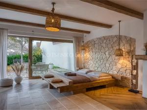 Prodej vícegeneračního domu, Lipí, 197 m2