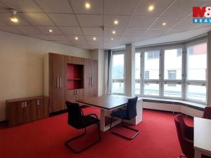 Pronájem obchodního prostoru, Ústí nad Orlicí, T. G. Masaryka, 35 m2