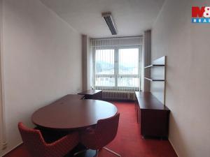 Pronájem obchodního prostoru, Ústí nad Orlicí, T. G. Masaryka, 15 m2