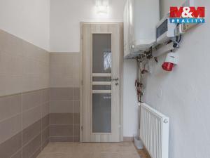 Prodej bytu 3+1, Klatovy - Klatovy IV, Školní, 81 m2