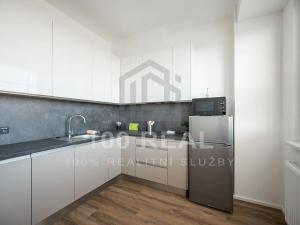 Pronájem bytu 1+kk, Hradec Králové, Průmyslová, 40 m2