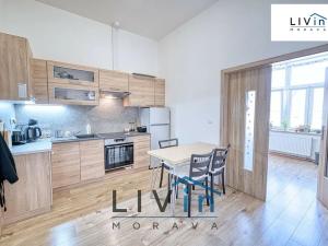 Prodej bytu 3+1, Olomouc, tř. Svornosti, 59 m2