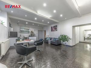 Pronájem komerční nemovitosti, Praha - Podolí, Na dolinách, 110 m2