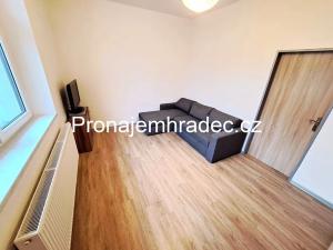 Pronájem bytu 2+kk, Hradec Králové, Pražská třída, 45 m2