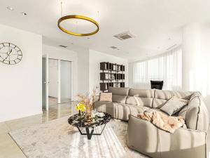 Prodej bytu 4+1, Praha - Stodůlky, Petržílkova, 228 m2