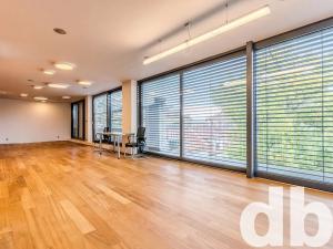 Pronájem kanceláře, Cheb, 26. dubna, 260 m2