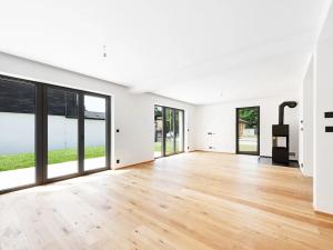 Prodej rodinného domu, Praha - Horní Počernice, Bříšťanská, 218 m2