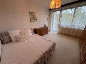 Pronájem rodinného domu, Praha - Motol, Bedrnova, 210 m2