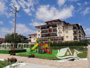 Prodej bytu 2+kk, Aheloy, Bulharsko, 57 m2