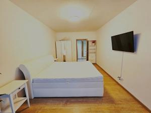 Pronájem bytu 2+kk, Jesenice, Cedrová, 66 m2