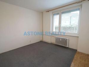 Pronájem bytu 4+1, Praha - Smíchov, K Závěrce, 97 m2