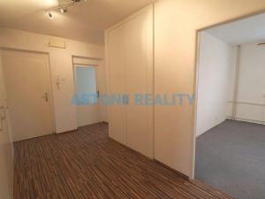 Pronájem bytu 4+1, Praha - Smíchov, K Závěrce, 97 m2