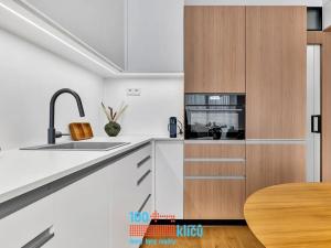 Prodej bytu 2+kk, Praha - Holešovice, U průhonu, 50 m2