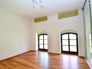 Prodej atypického bytu, Praha - Karlín, Šaldova, 194 m2