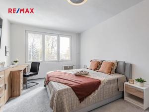 Prodej bytu 3+1, Jindřichův Hradec, sídliště U Nádraží, 77 m2