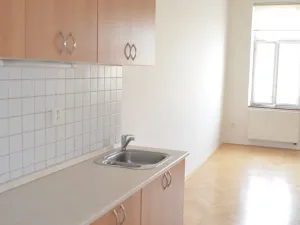 Pronájem bytu 2+kk, Šternberk, Hlavní náměstí, 71 m2