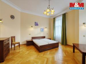 Prodej bytu 1+1, Karlovy Vary, Svahová, 50 m2