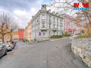 Prodej bytu 1+1, Karlovy Vary, Svahová, 50 m2