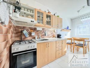 Prodej bytu 3+1, Praha - Újezd nad Lesy, Žiželická, 62 m2