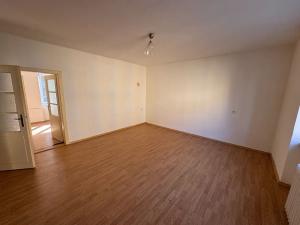 Pronájem bytu 2+1, Přerov, Šrobárova, 57 m2