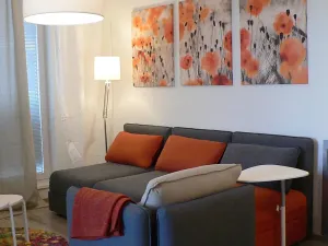 Pronájem bytu 1+kk, Praha - Malešice, Počernická, 42 m2