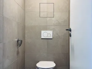 Pronájem bytu 2+kk, Praha - Černý Most, Dobrovolného, 42 m2