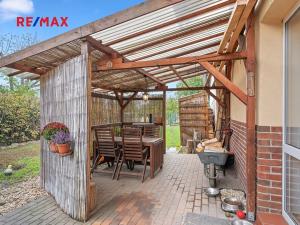 Prodej rodinného domu, Kounice, 192 m2