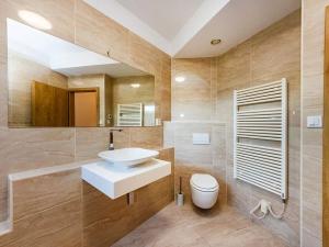 Prodej bytu 4+kk, Praha - Dolní Měcholupy, Na Slavíkově, 123 m2