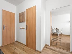 Prodej bytu 3+kk, Praha - Horní Měcholupy, Janovská, 63 m2