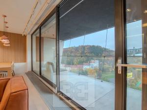 Pronájem bytu 4+kk, Praha - Radlice, Radlická, 119 m2