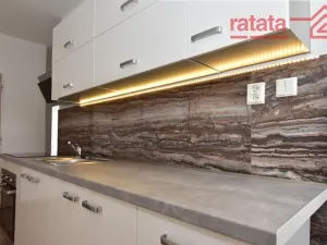 Pronájem bytu 3+1, Klášterec nad Ohří, Školní, 66 m2