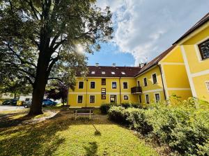 Prodej bytu 3+kk, Dobrá Voda u Českých Budějovic, Lázeňská, 63 m2