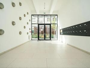 Pronájem bytu 2+kk, Praha - Košíře, Naskové, 64 m2