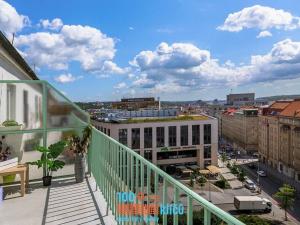 Pronájem bytu 1+kk, Praha - Holešovice, Umělecká, 37 m2