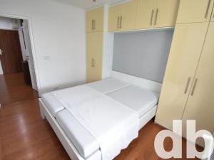 Pronájem bytu 3+1, Karlovy Vary, Fibichova, 62 m2